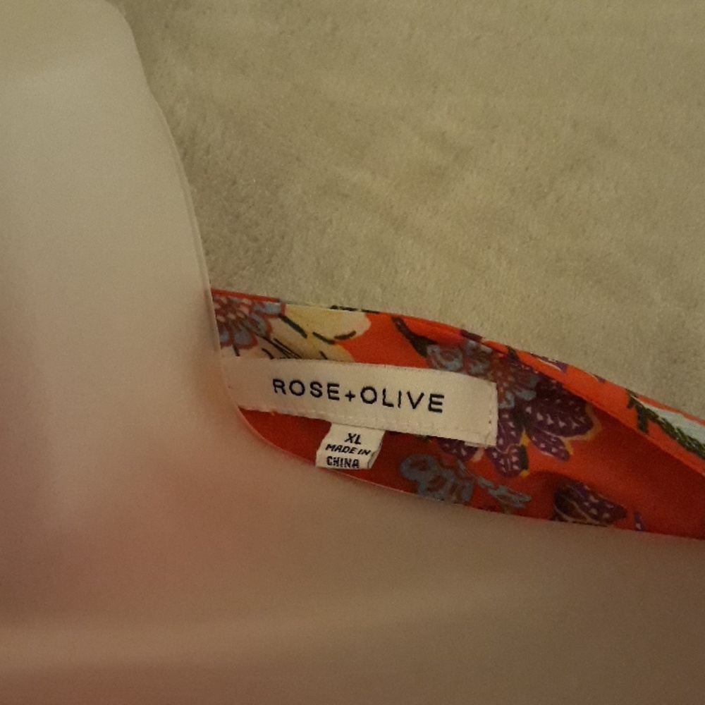 Women's dress shirt - Picture 3 of 3